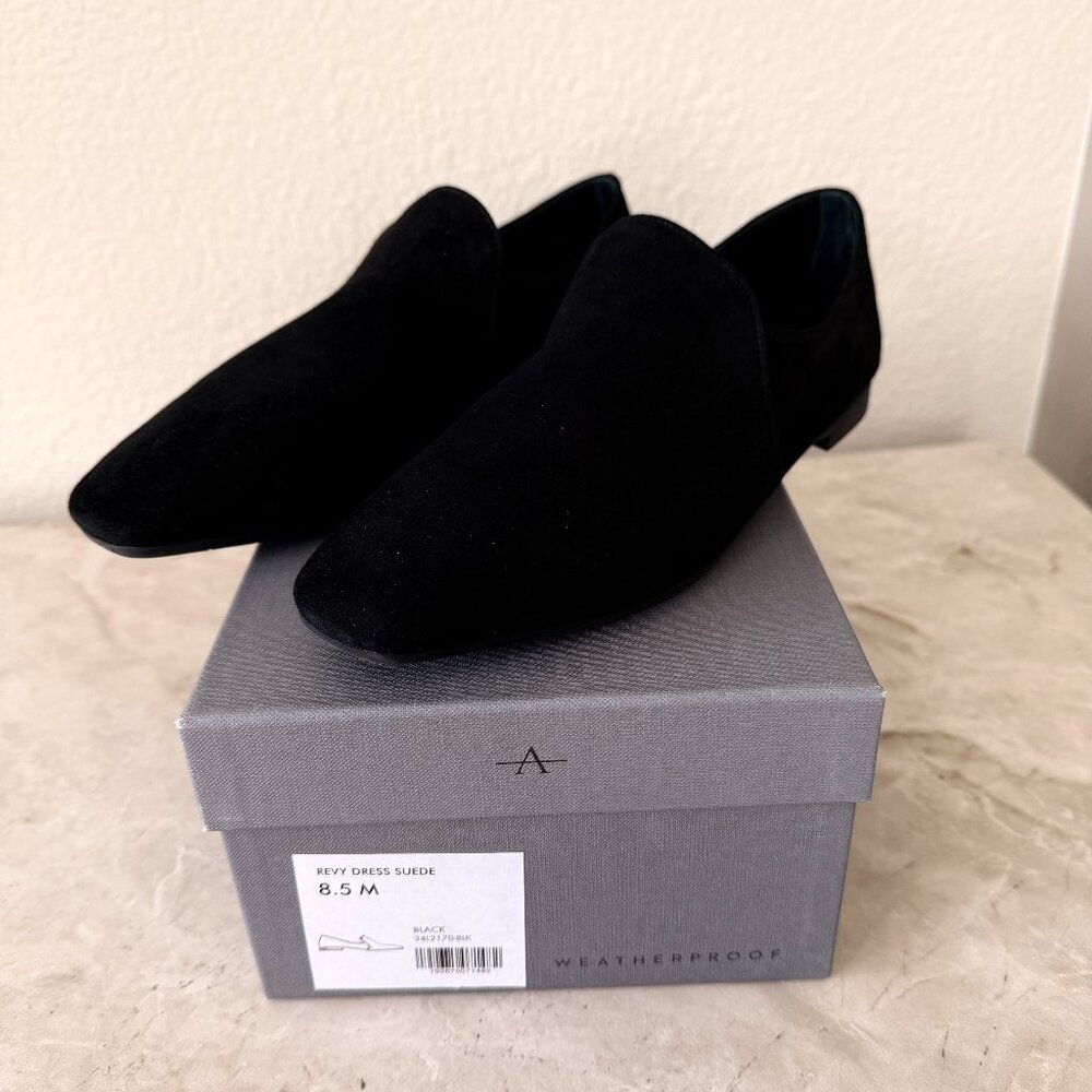 AQUATALIA Revy Loafer Black Suede Size 8.5